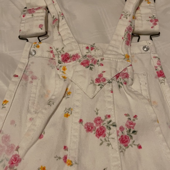 short - Picture 9 of 10